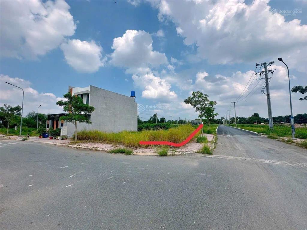 80m2, lô góc, đường 6m, sổ hồng riêng, đất thị trấn đức hòa, long an