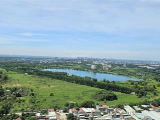 Giá rẻ bất ngờ  2pn ban công đông nam view hồ đá giá chỉ 2,79 tỷ.  em hoài châu 0939 420 ***