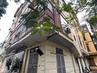 Bán nhà riêng tại xuân thủy, 11,8 tỷ, 35 m2, 4 tầng, pháp lý đầy đủ, uy tín