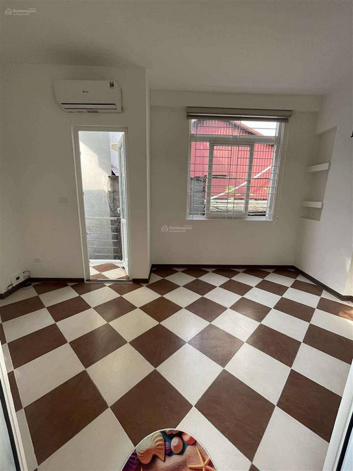 Bán nhà ngõ 73 giang văn minh chỉ với 12,35 tỷ