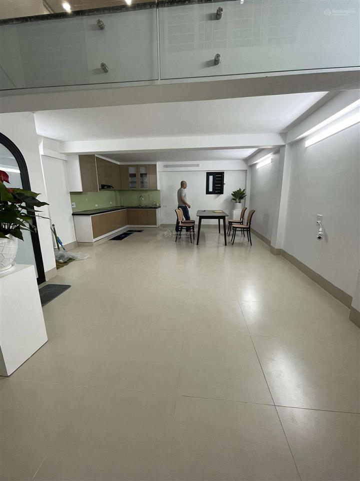 Bán nhà ngõ 73 giang văn minh chỉ với 12,35 tỷ