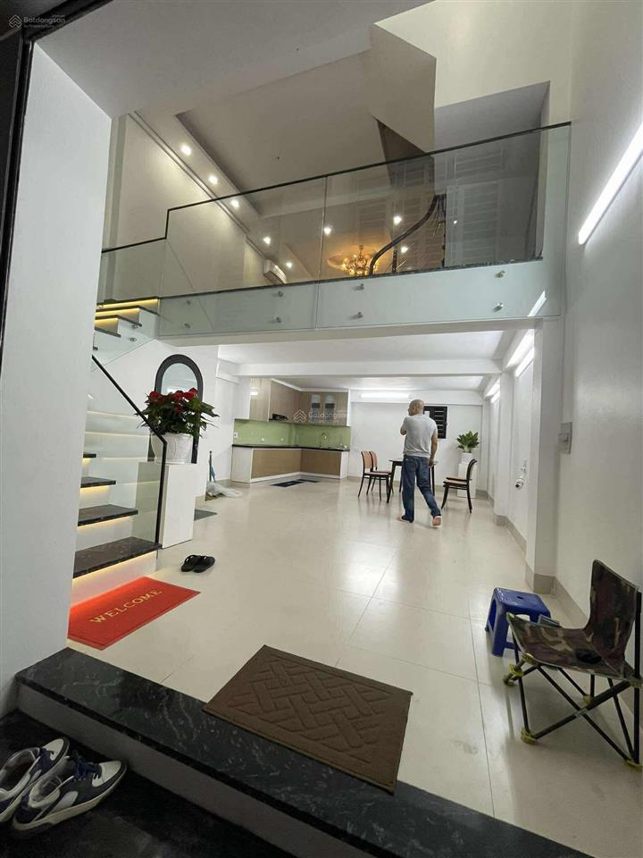 Bán nhà ngõ 73 giang văn minh chỉ với 12,35 tỷ