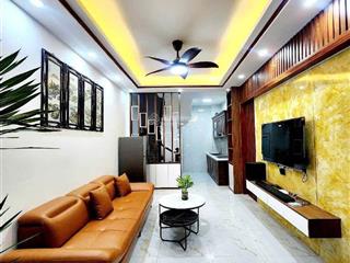 Bán nhà riêng tại vĩnh hưng, 7,55 tỷ, 30m2, 4pn, 5wc, giá ưu đãi