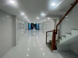 Bán nhà riêng tại Âu Dương Lân, 24,6 tỷ, 150m2, pháp lý đầy đủ, giá tốt uy tín