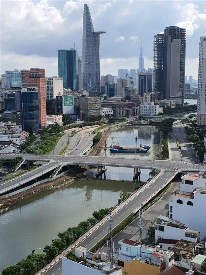 Bán căn hộ chính chủ millennium, view đẹp, đường bến vân đồn