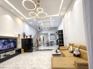 Nhà hiện đại 2 tầng vĩnh thạnh 170,7m thổ cư không gian sống lý tưởng gần biển giá 5,1 tỷ