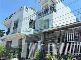 Nhà đẹp 3 tầng gần biển đường nhựa rộng 10m  đường vũ hữu  tdc hòn xện giá 6 tỷ
