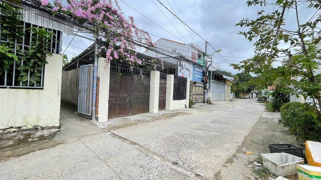 Bán đất gần dự án sun & trường đại học mới khởi công  phước đồng, nha trang 174.9m2 giá 4.7 tỷ