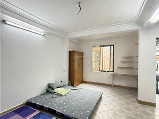 Cho thuê phòng trọ 1pn, 30m2, 3 triệu tại trần quốc hoàn, cầu giấy, hà nội đẹp xuất sắc