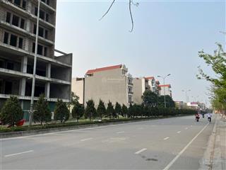 Bán lô 90m2 gía 9,5 tỉ đối diện công viên nguyễn văn cừ, phù khê, tp từ sơn
