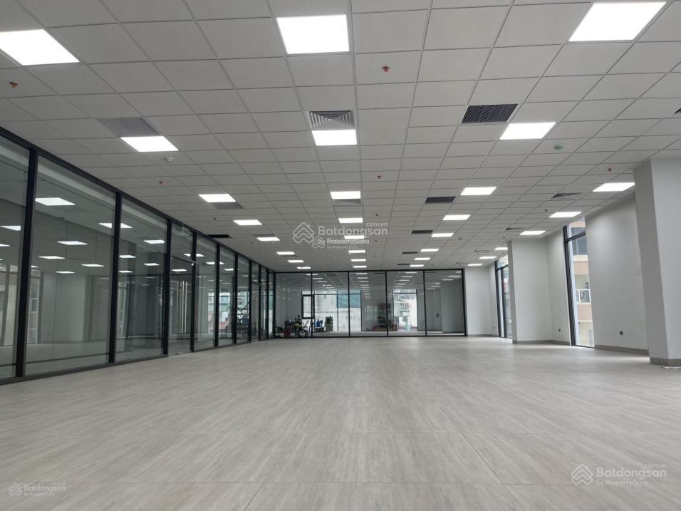 Chuyển nhượng tòa văn phòng tổng 8500m2 tại tố hữu