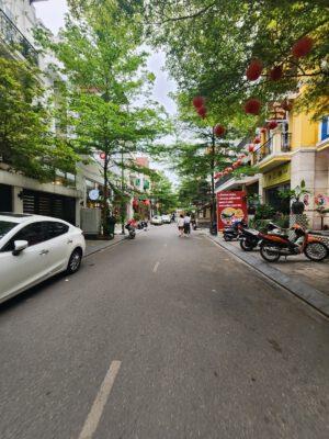 Cho thuê biệt thự thiền quang 488m2 làm văn phòng, dưỡng lão...