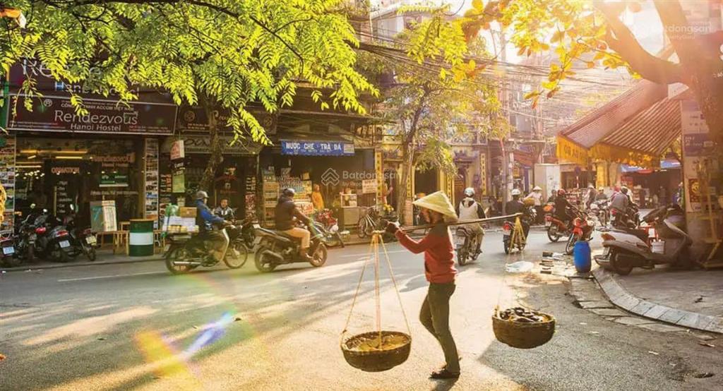 Cho thuê nhà 540m2x 4 tầng khu hoàn kiếm làm dưỡng lão, đào tạo