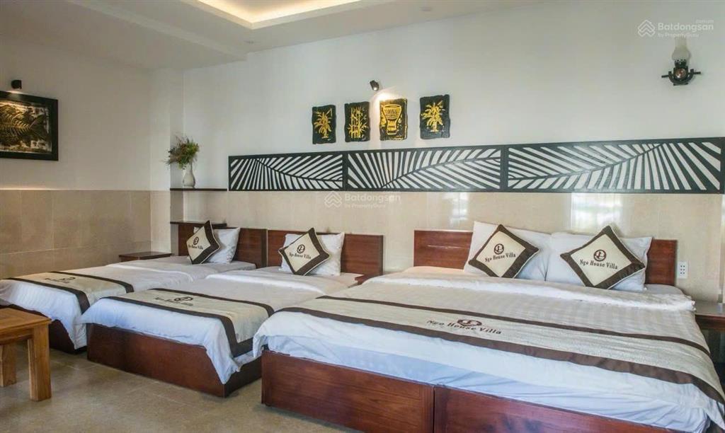 Bán biệt thự 2 mặt tiền ngay trung tâm hội an cách phố cổ 400m (ms472)