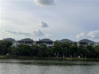 Lakeview city, bán căn bt view sông, dt 8x20 nhà hoàn thiện full nội thất giá 33 tỷ.  0909 483 ***