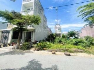 Tôi cần bán gấp đất tại hoàng hữu nam, diện tích 98m2, shr, bao công chứng
