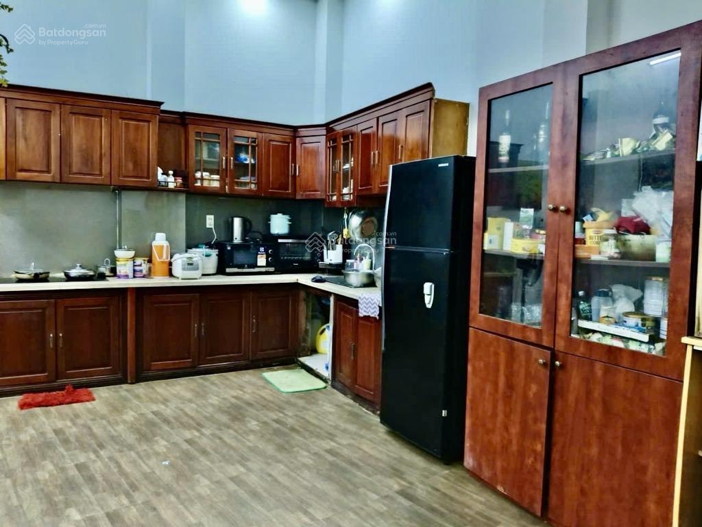 Bán gấp nhà hẻm xe hơi ngay đại học công thương . 86m2 , 4,8 x 18 , 3tầng . chỉ 8,4tỷ .