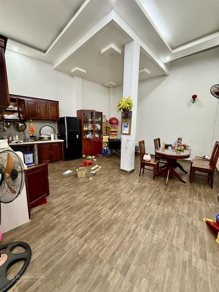 Bán gấp nhà hẻm xe hơi ngay đại học công thương . 86m2 , 4,8 x 18 , 3tầng . chỉ 8,4tỷ .