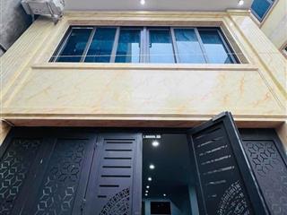Cầu giấy  siêu phẩm tòa chdv  lô góc  cách phố chỉ 30m  thang máy  dòng tiền ổn định  hiếm