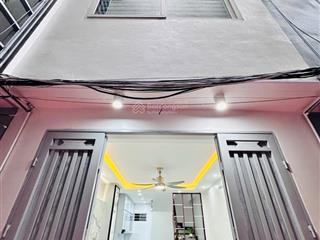 Bán nhà đẹp xuân thủy  cầu giấy  nhà mới tinh  full nội thất  về ở ngay  nhỉnh 7 tỷ  5 tầng
