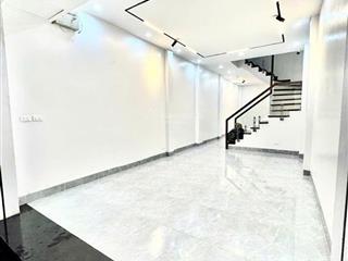 Trung tâm cầu giấy  ô tô vào nhà  ở đỉnh  kinh doanh sầm uất  ngõ thông tứ tung  50m  6 tầng
