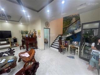 Bán biệt thự 3 tầng căn góc view hồ  dương xá  gia lâm