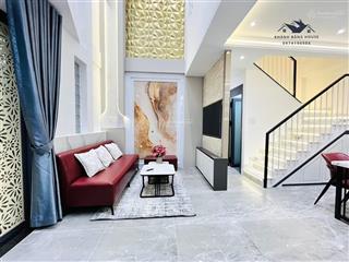Nhà phú nhuận đẹp cần bán , giá chỉ 5 tỷ cho 40m2 , shr ,  0775 357 ***