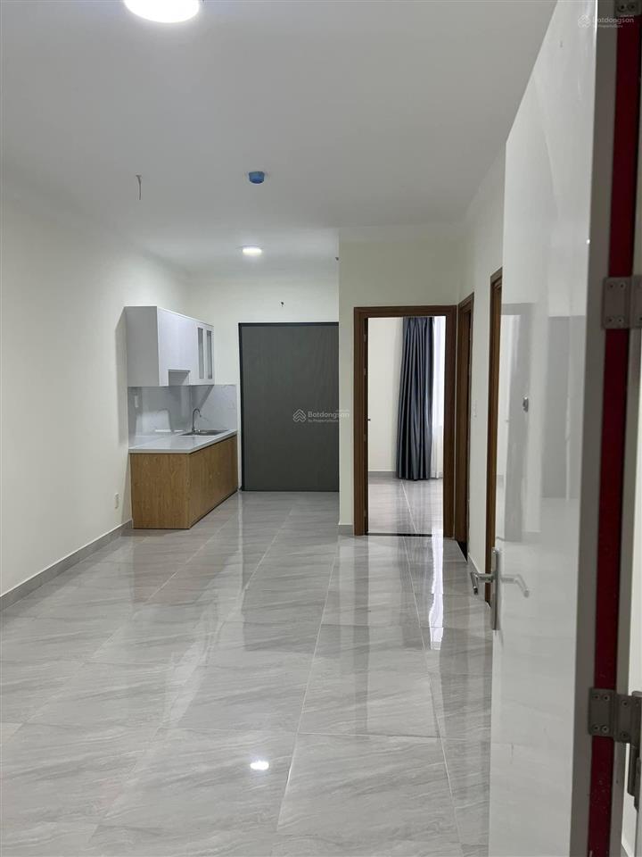 Nhượng lại căn 2pn đã decor lại nội thất, tặng bộ nội thất 150 triệu cho khách mua. 0879 665 ***