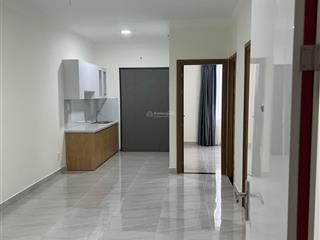 Nhượng lại căn 2pn đã decor lại nội thất, tặng bộ nội thất 150 triệu cho khách mua.  0879 665 ***