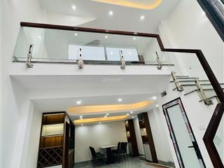 Sát hà đông, 40m2, 3,5 tỷ, thông tầng ô tô đỗ cửa