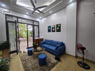 Đối diện cây xăng phố xốm, 35m2, 4 tầng dân xây, ô tô đỗ trước cửa