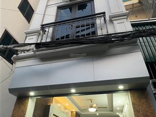 Sát đh đại nam, 33m2, 5 tầng full nội thất, ô tô qua nhà, 5,95 tỷ