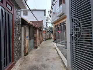 Sát chợ đầu mối nam hn, ô tô qua nhà, 31m2, 3,75 tỷ (căn cuối cùng)