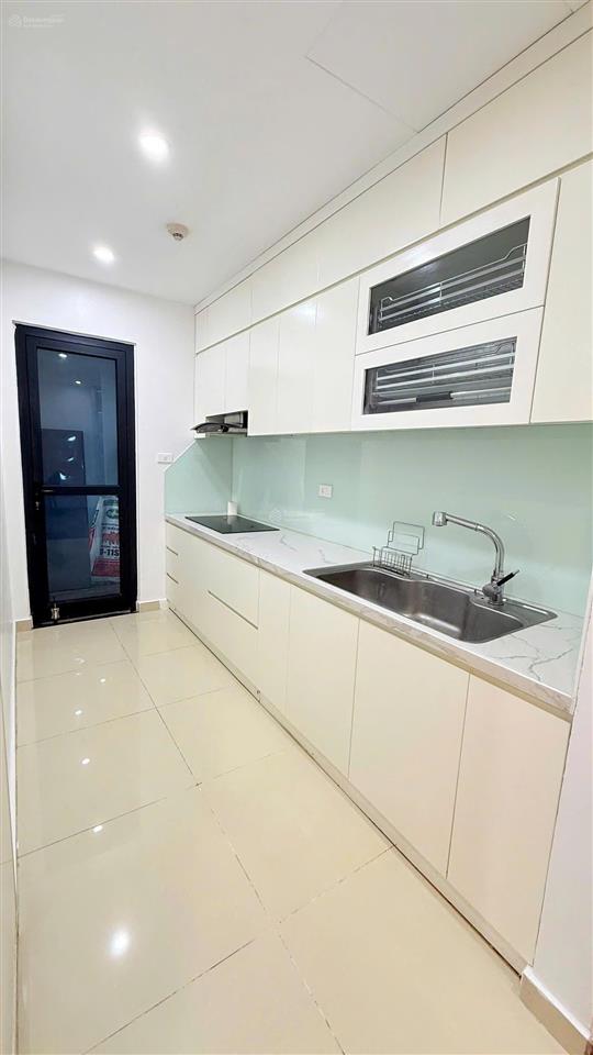 Bán chung cư goldmark city 136 hồ tùng mậu, nam từ liêm dt 78m | tầng cao toà r3 | giá 8.1 tỷ