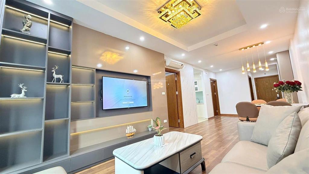 Bán chung cư goldmark city 136 hồ tùng mậu, nam từ liêm dt 78m | tầng cao toà r3 | giá 8.1 tỷ