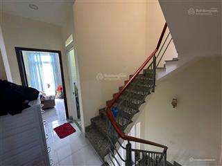 Chỉ 4,4 tỷ sở hữu nhà 5 tầng giữa trung tâm xã hoài đức! ngõ thênh thang, ô tô nhỏ qua cửa