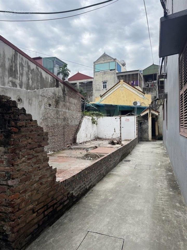 Bán đất đông mỹ, 5,9 tỷ, 60m2, pháp lý đầy đủ, đẹp, nhiều tiện ích cách 50m ra bến xe bus .