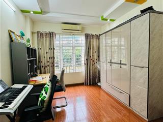 Bán nhà phân lô hoàng quốc việt, 5 tầng, 2 mặt ngõ, thoáng trước sau, nhà đẹp, trung tâm cầu giấy