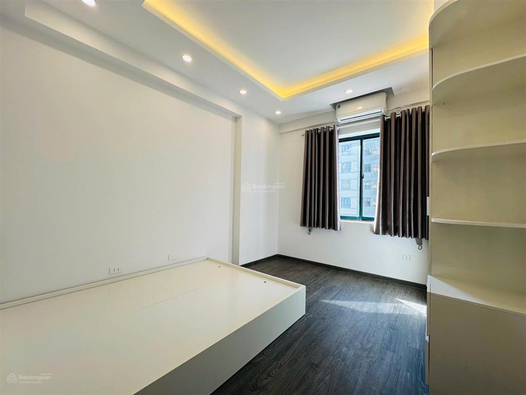 Chủ gửi bán căn chung cư lô góc cổ nhuế, 3 phòng ngủ, đủ đồ mới đẹp, sổ sẵn đẹp