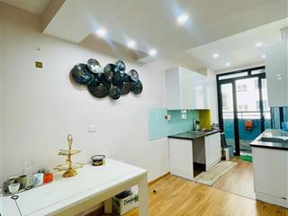 Bán căn 2 ngủ chung cư 30t nam trung yên, sẵn sổ, ở ngay, trung tâm, nội thất cơ bản