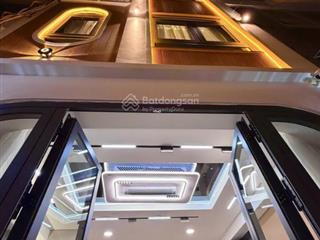 Nhà 4 tầng btct cách mạng tháng 8 trung tâm quận 3