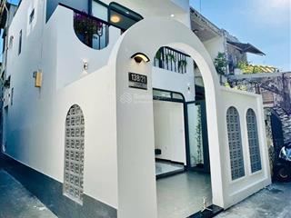 Nhà lô góc  gò vấp  4,5x12  5,65tỷ  2 tầng  phường 4  đường 3m. tk hiện đại  xách vali vào ở