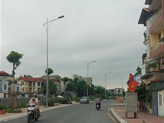 Bán nhà ngô quyền, hà đông, ô tô đỗ cửa, ngõ thông, tiện ích không thiếu gì