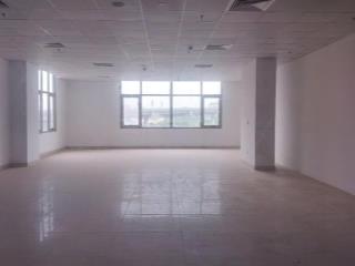 Cho thuê căn sàn thương mại tòa ia20, diện tích 120m2, giá 18tr/tháng, vào được luôn