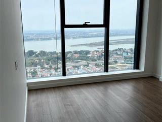 Bán căn duplex sunshine city, diện tích 198m2, giá 19 tỷ, 4 ngủ, sổ đỏ sẵn sàng giao dịch.