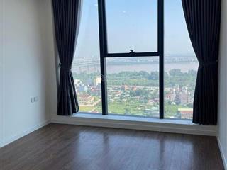 Bán căn sunshine city, tầng trung, giá 7,3 tỷ . diện tích 80m2 , sẵn sổ.