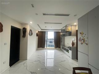 Bán căn hộ sunshine city tòa s4, dt 57m2, giá chỉ 5,7 tỷ bao phí, full đồ, sẵn sổ
