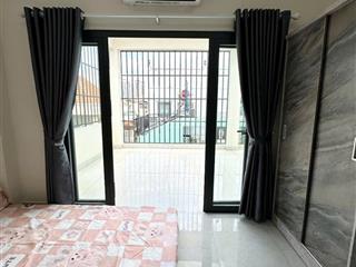 Cho thuê phòng studio ban công có thang máy full tiện ích ở trần hữu trang phú nhuận