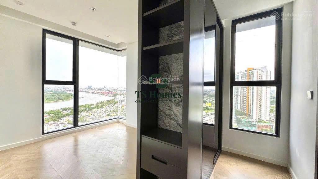 Bán nhanh căn hộ 3pn 2wc, 96.4m2, view sông vĩnh viễn, giá cắt lỗ sâu tại lumiere riverside