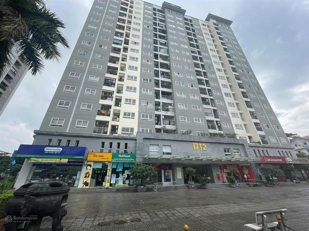 Chính chủ bán kiốt chân đế tòa 17t2 vinaconex  trung văn, dòng tiền sẵn, đang cho thuê 20 tr/th